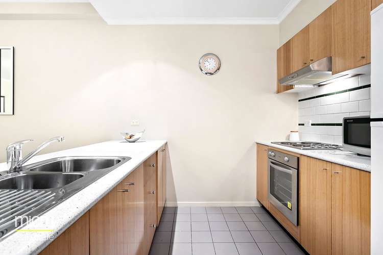 Fourth view of Homely apartment listing, 15/114 Dodds Street, Southbank VIC 3006