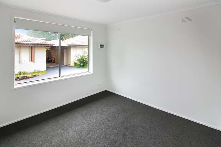 Fifth view of Homely unit listing, 10/41 Deane  Street, Frankston VIC 3199