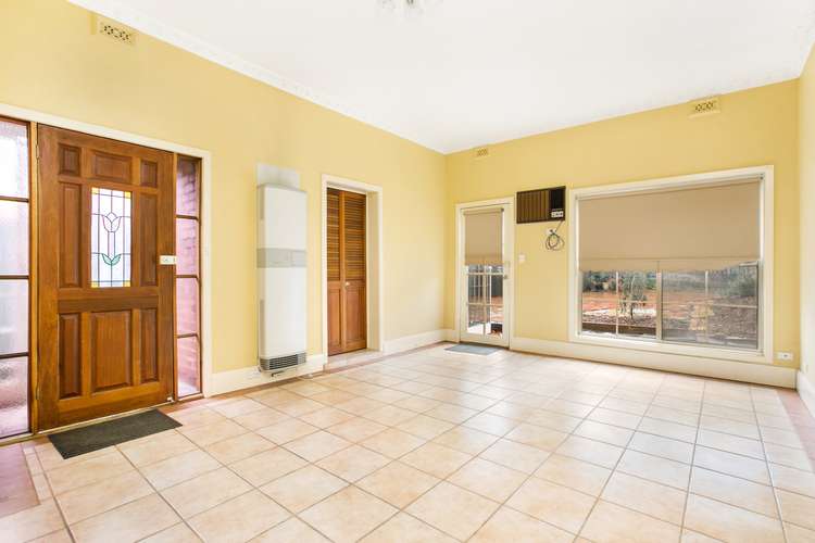 Main view of Homely unit listing, rear/254 Mt Alexander  Road, Ascot Vale VIC 3032