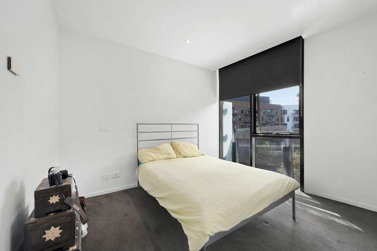 Fourth view of Homely apartment listing, N400/18 Waterview Walk, Docklands VIC 3008