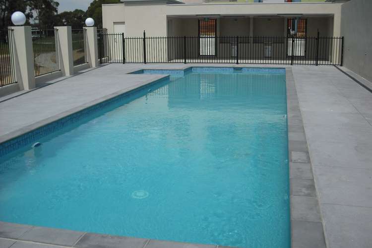 Main view of Homely townhouse listing, 19/1 Manna Gum Court, Coburg VIC 3058