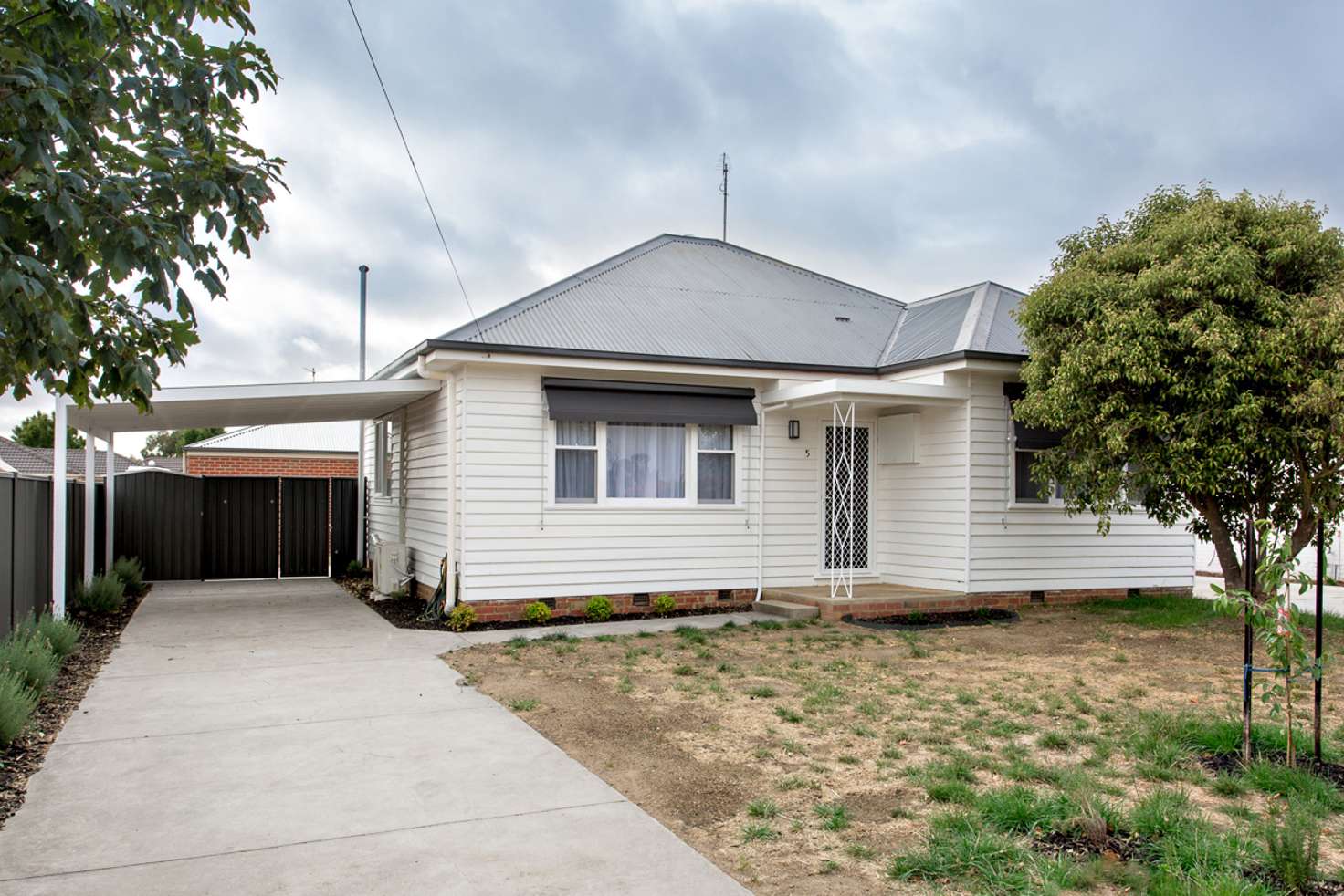 Main view of Homely house listing, 5 Alfred Street, Sebastopol VIC 3356