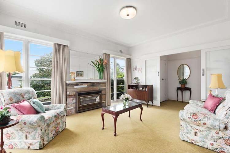 Third view of Homely house listing, 27 Hillside Road, Rosanna VIC 3084