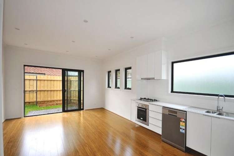 Main view of Homely townhouse listing, 1/86 Quinn Grove, Keilor East VIC 3033