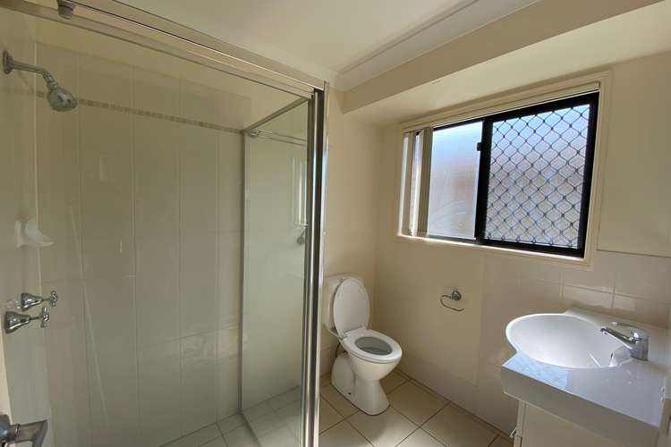 Second view of Homely house listing, 4 Tuohy Court, Rothwell QLD 4022