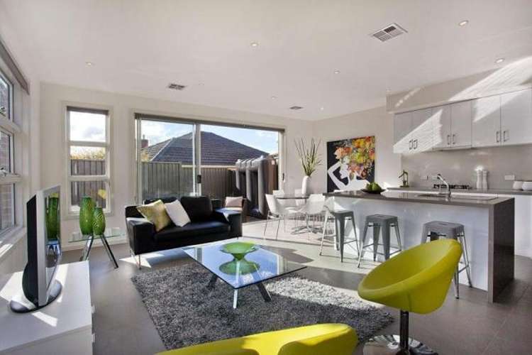 Main view of Homely townhouse listing, 2 Bernard Court, Keilor East VIC 3033