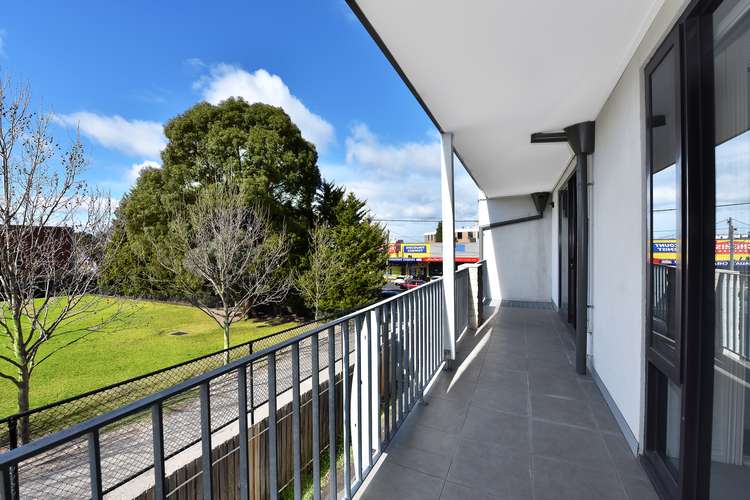 Main view of Homely apartment listing, 1/94 Fletcher Street, Essendon VIC 3040