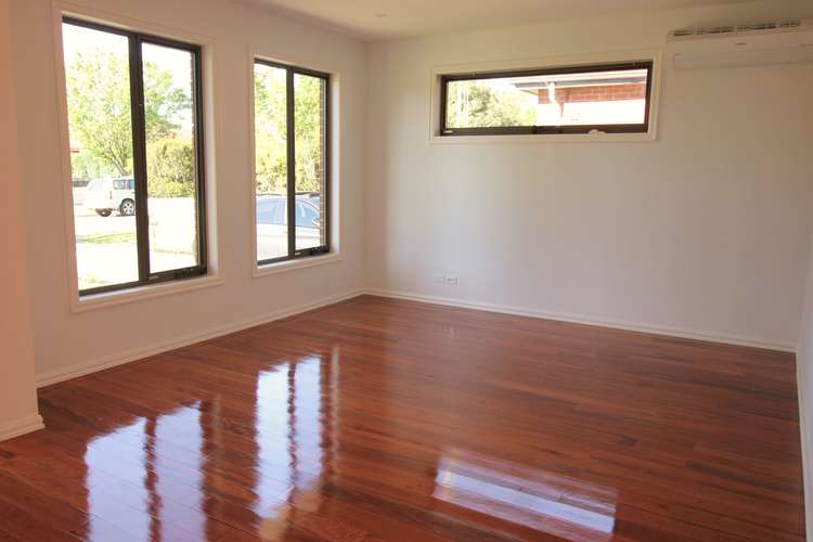 Fifth view of Homely townhouse listing, 1/16 Eleebana Avenue, Hughesdale VIC 3166