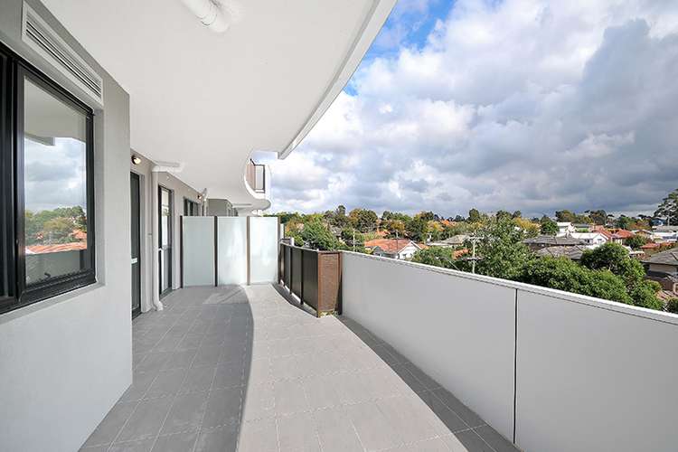 Fifth view of Homely apartment listing, 302/314 Pascoe Vale  Road, Essendon VIC 3040