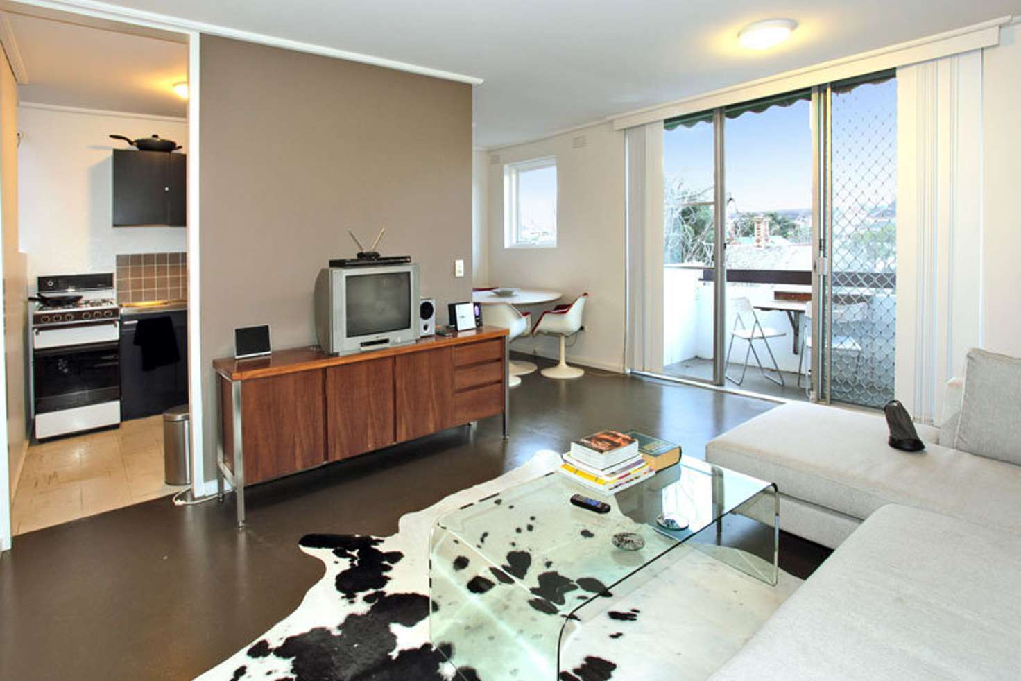Main view of Homely apartment listing, 21/31 Upton Road, Windsor VIC 3181