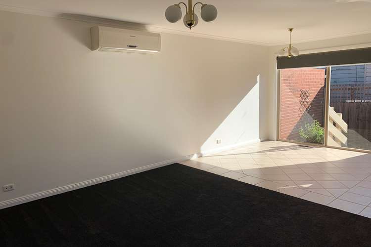 Fifth view of Homely unit listing, 2/20 Loughnan Road, Ringwood VIC 3134