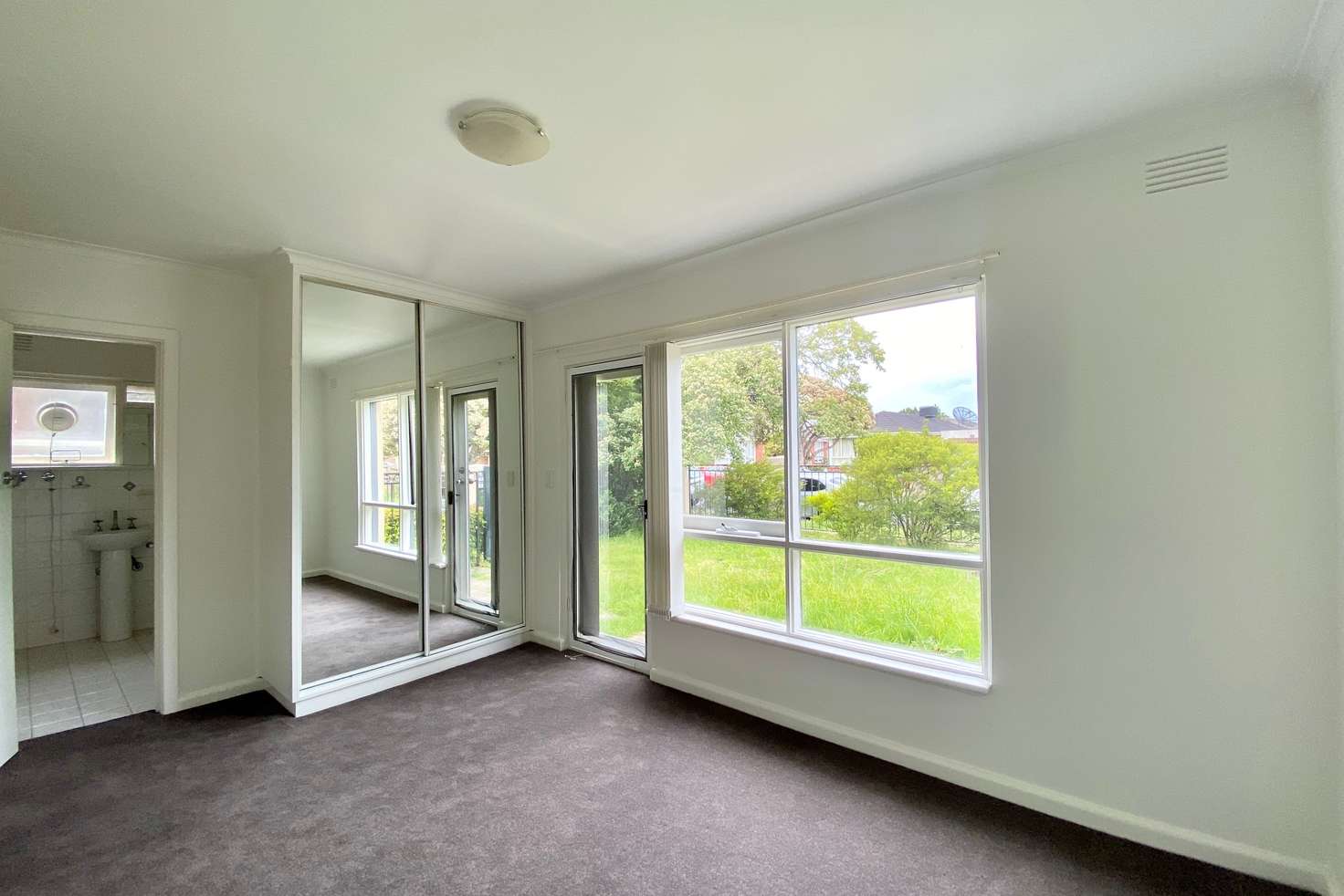 Main view of Homely apartment listing, 5/13 Wattle Avenue, Glen Huntly VIC 3163