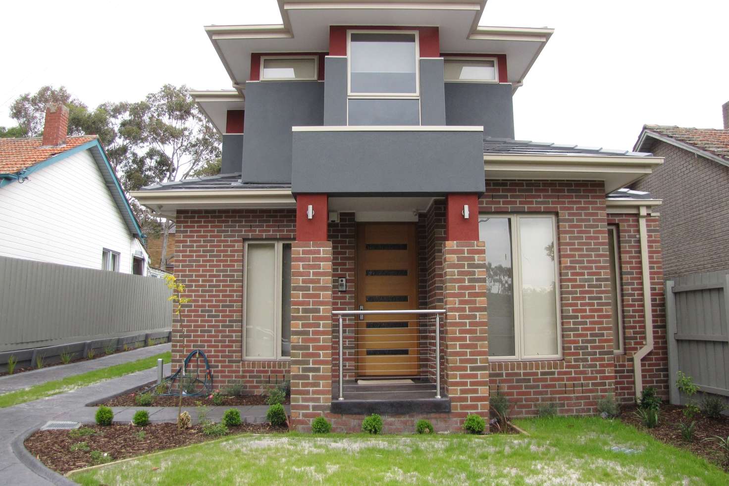 Main view of Homely townhouse listing, 1/3 Lincoln  Avenue, Oakleigh VIC 3166