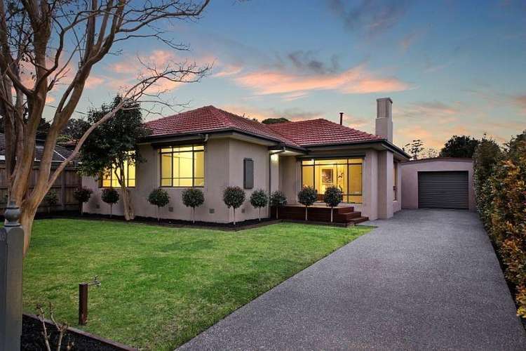 Main view of Homely house listing, 10 Hilary  Grove, Bentleigh East VIC 3165