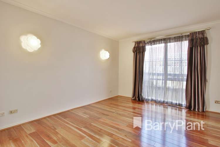 Fourth view of Homely unit listing, 2/126 Surrey  Road, Blackburn North VIC 3130