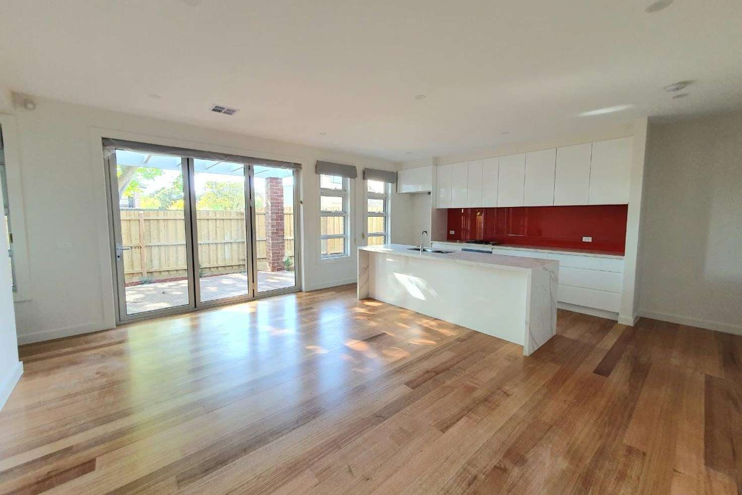 Main view of Homely townhouse listing, 2/4 Carmichael Court, Glen Waverley VIC 3150
