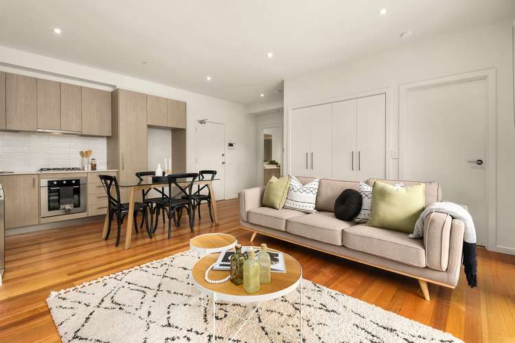 Second view of Homely apartment listing, 3/199 Hull Road, Mooroolbark VIC 3138