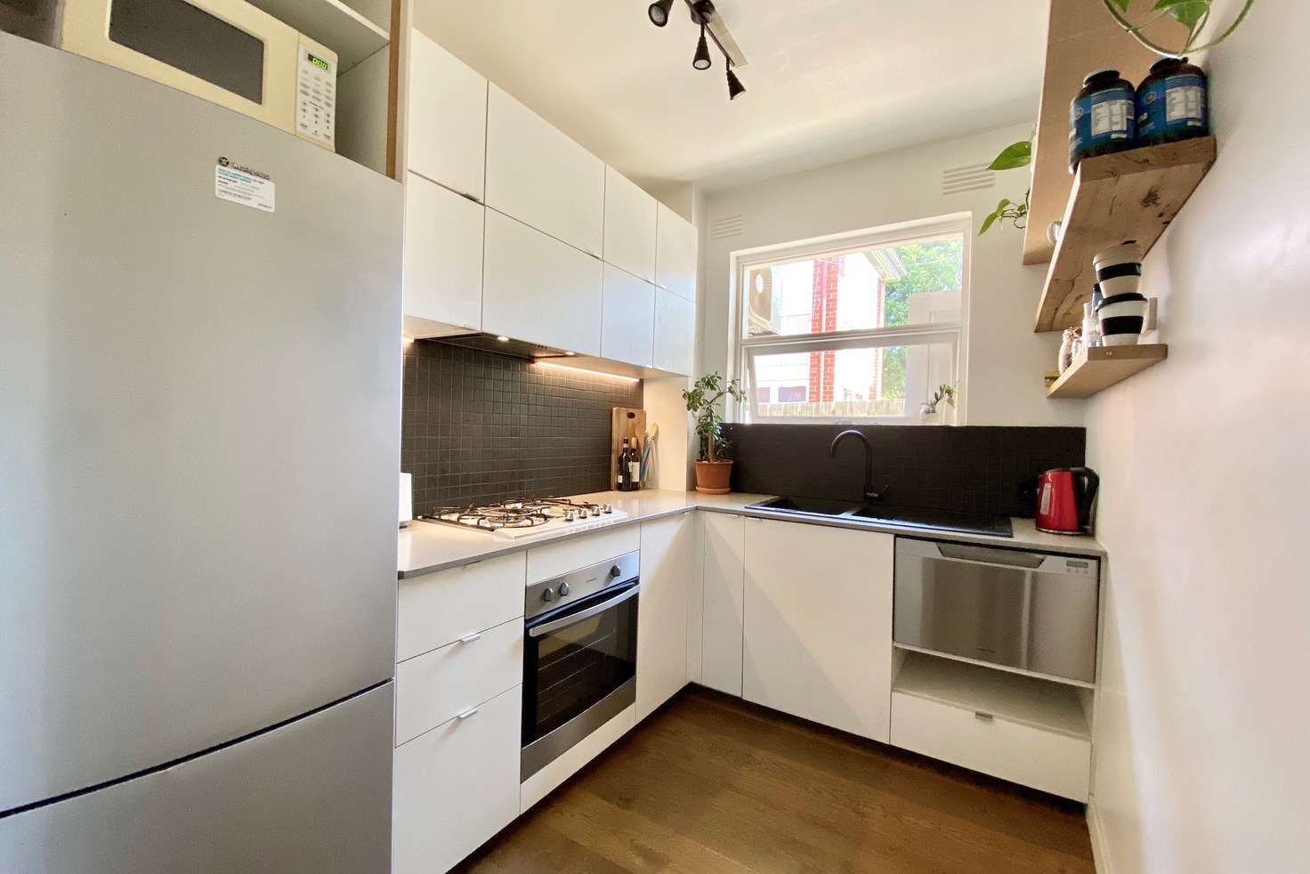 Main view of Homely apartment listing, 8/6 Redan Street, St Kilda VIC 3182