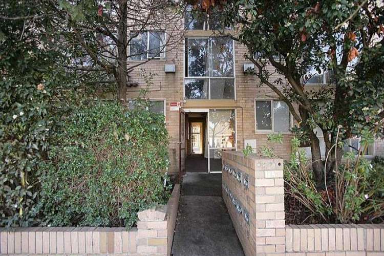 Main view of Homely apartment listing, 10/18a Bloomfield Road, Ascot Vale VIC 3032