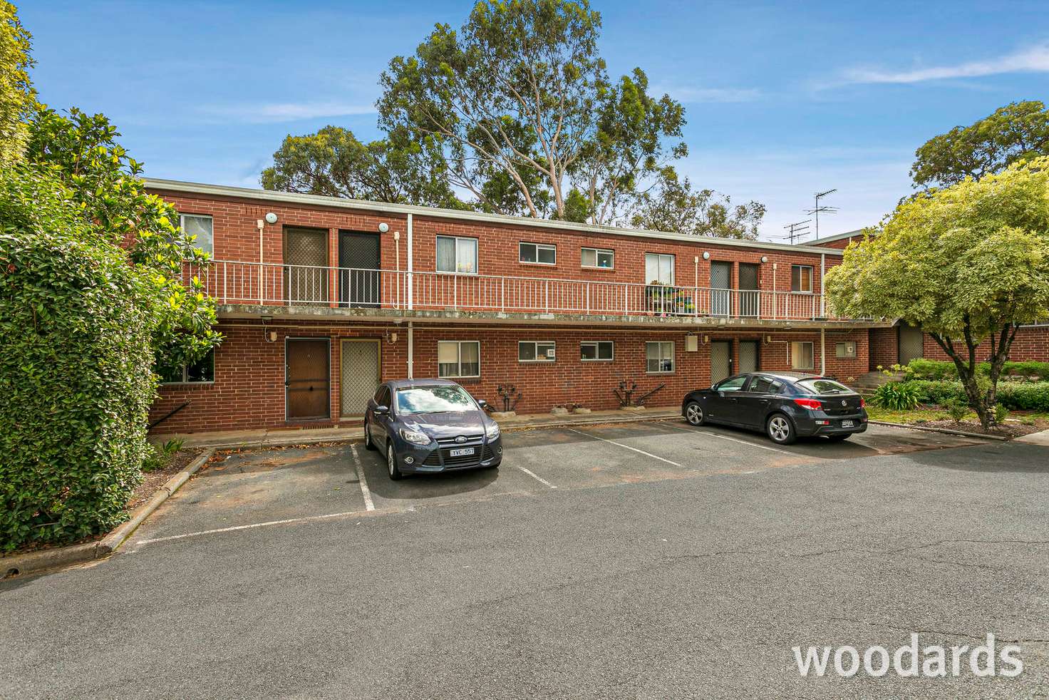 Main view of Homely unit listing, 2/10-16 Wetherby Road, Doncaster VIC 3108