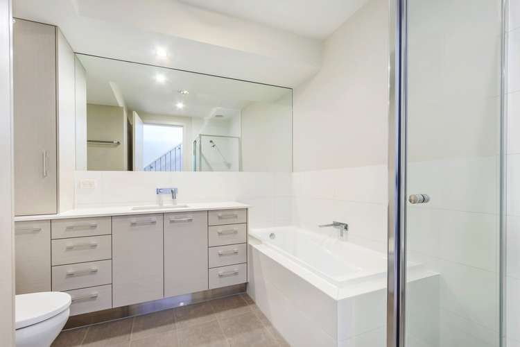 Fifth view of Homely townhouse listing, 3/146 Thames Street, Box Hill North VIC 3129