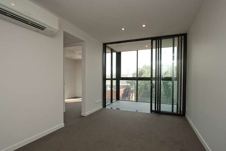 Second view of Homely apartment listing, 321/253 Bridge Road, Richmond VIC 3121