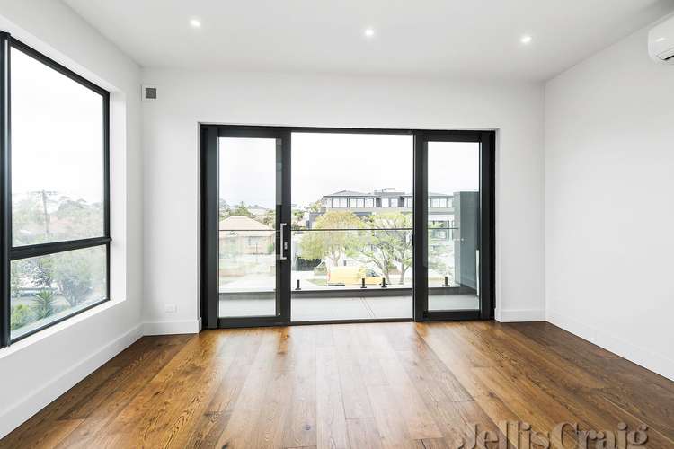 Second view of Homely apartment listing, 6/13 Quinns Road, Bentleigh VIC 3204