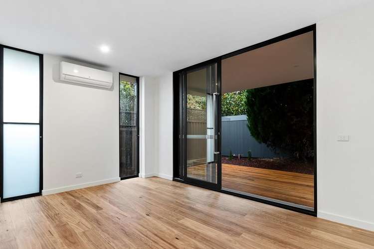 Fifth view of Homely townhouse listing, 2/12 Gloucester Street, Mount Waverley VIC 3149