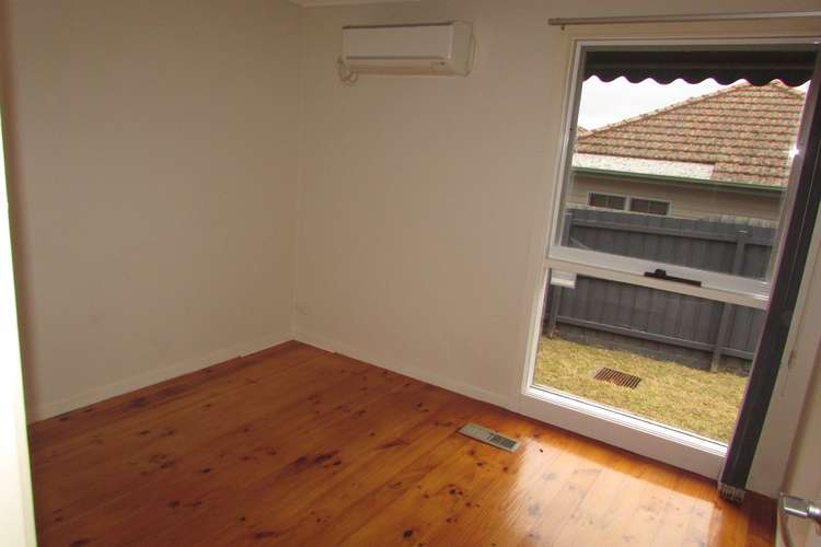 Fifth view of Homely unit listing, 4/92 Medway Street, Box Hill North VIC 3129