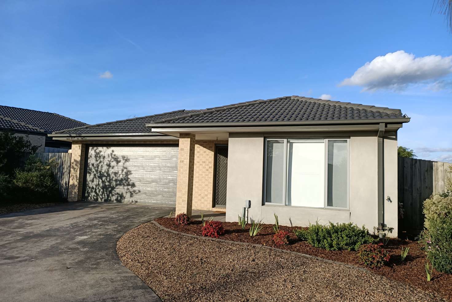 Main view of Homely unit listing, 8/106 Broderick Road, Carrum Downs VIC 3201