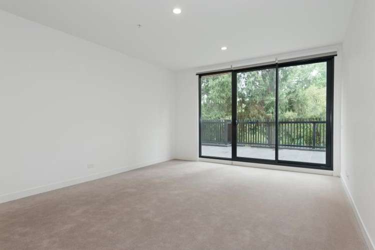 Second view of Homely apartment listing, 11/21 Rex Avenue, Alphington VIC 3078
