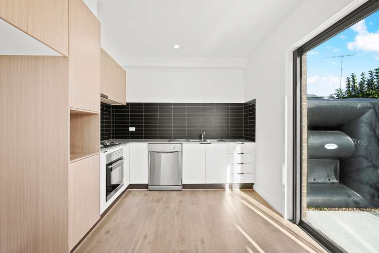 Third view of Homely townhouse listing, 8/7 Barry Street, Reservoir VIC 3073