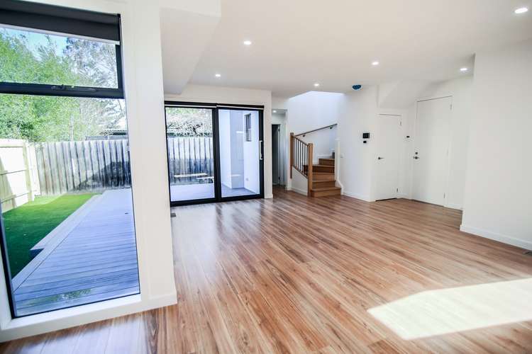 Fifth view of Homely townhouse listing, 2/174 Dundas Street, Thornbury VIC 3071