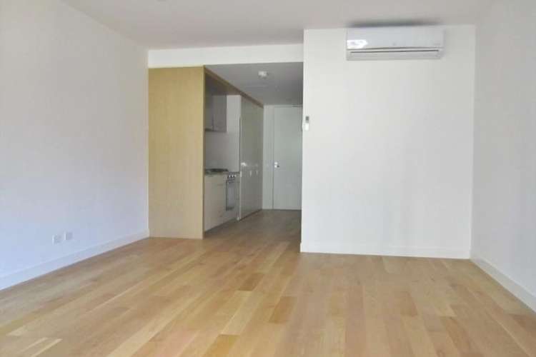 Third view of Homely apartment listing, 2/21 Rex Avenue, Alphington VIC 3078