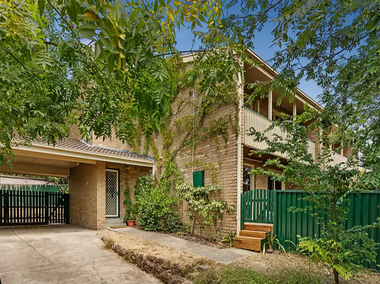 2A McGhee Avenue