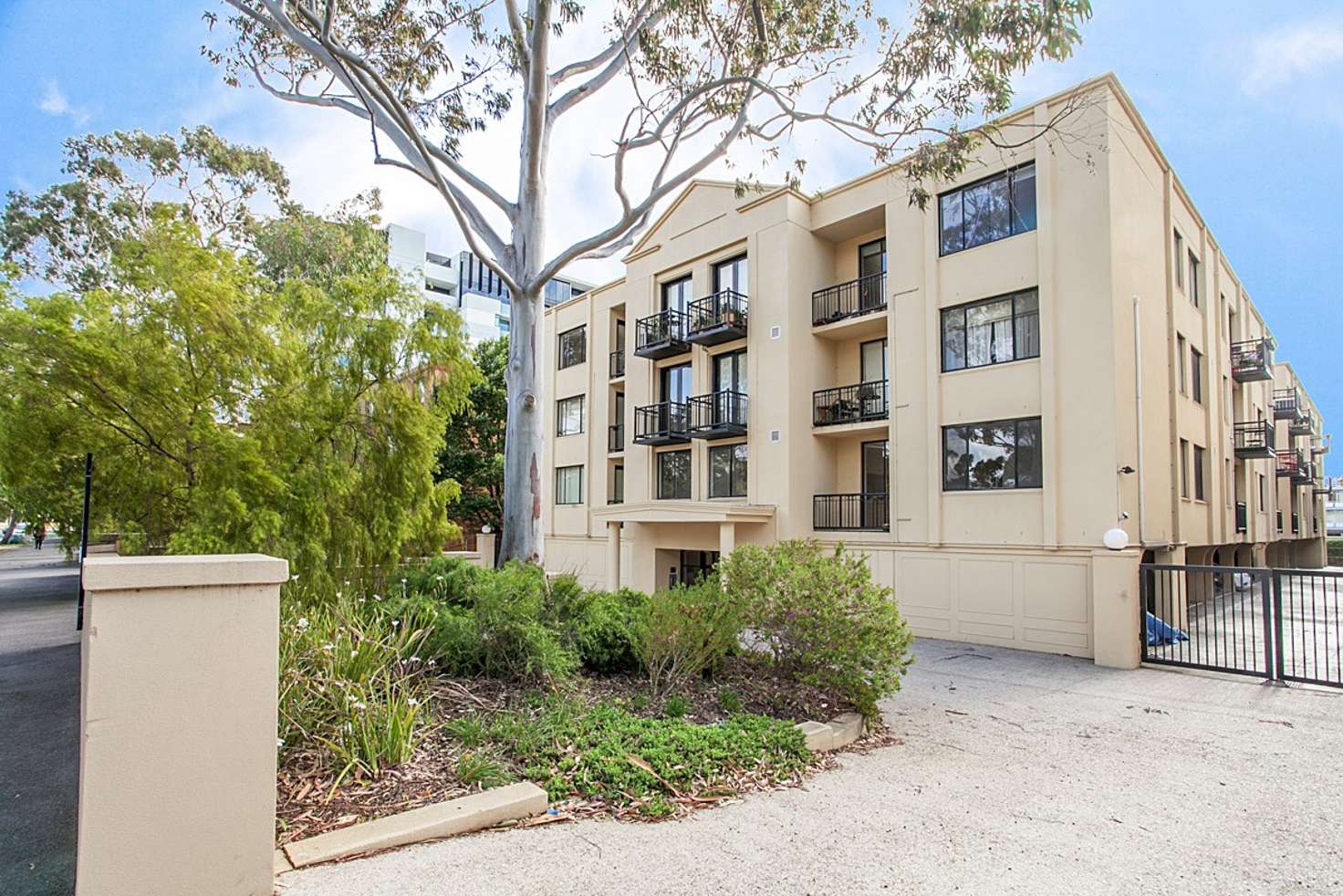 Main view of Homely apartment listing, 27/202 The Avenue, Parkville VIC 3052