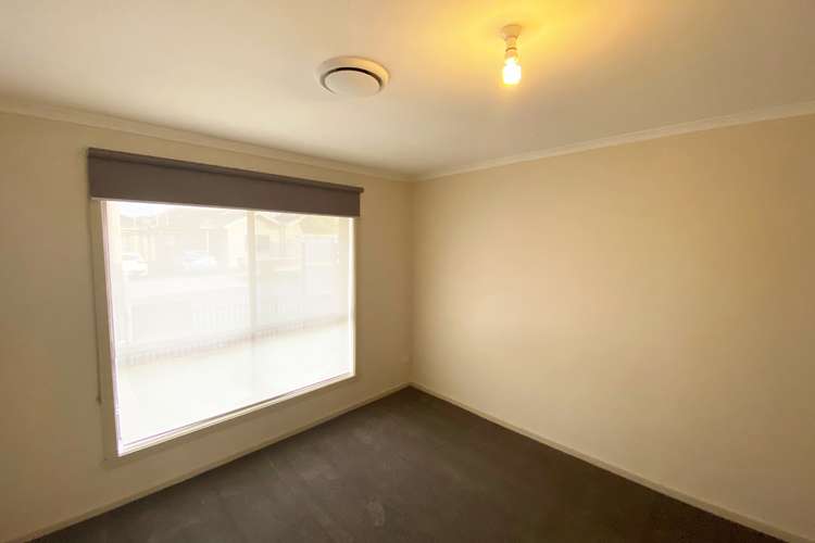 Fifth view of Homely unit listing, 2/17 Epstein Street, Reservoir VIC 3073