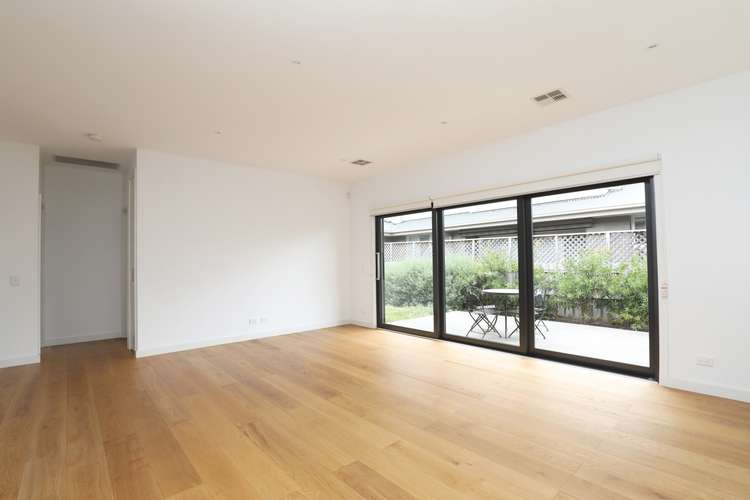Fifth view of Homely house listing, 2/12 Rowland Street, Bentleigh East VIC 3165