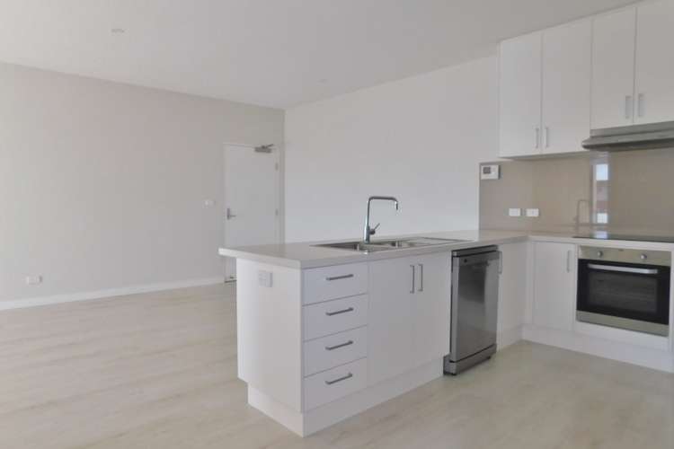 Fourth view of Homely apartment listing, 2/174 Upper Heidelberg Road, Ivanhoe VIC 3079