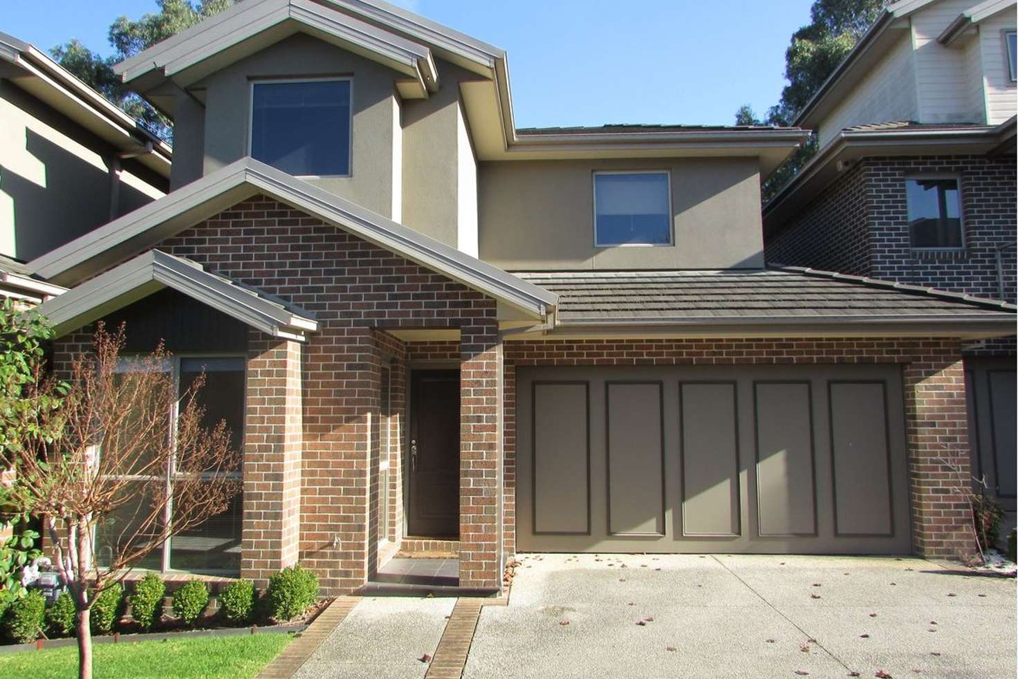 Main view of Homely townhouse listing, 19 Kingswood Rise, Box Hill South VIC 3128