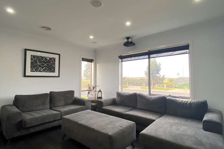 Fifth view of Homely house listing, 9 Perrin  Circuit, Tarneit VIC 3029