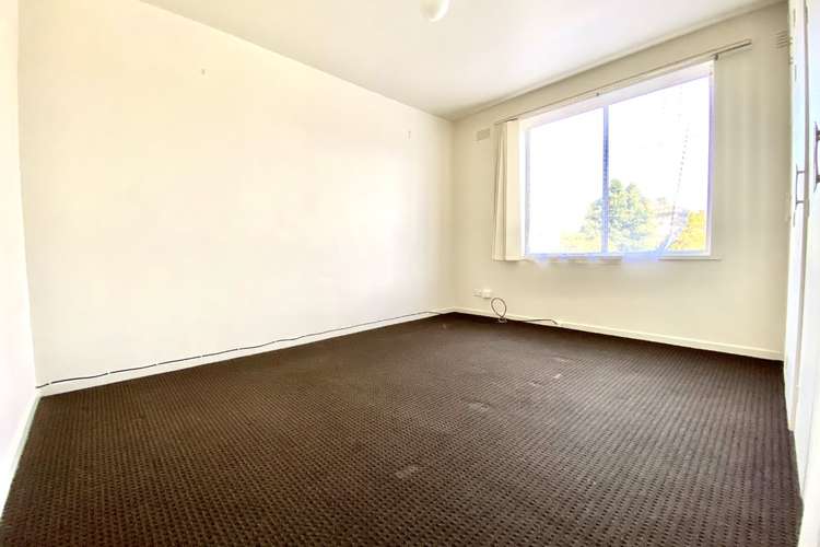 Fifth view of Homely apartment listing, 2/12 Cushing Avenue, Bentleigh VIC 3204