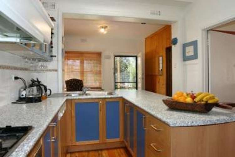 Second view of Homely house listing, 18 Barry Street, Bentleigh VIC 3204