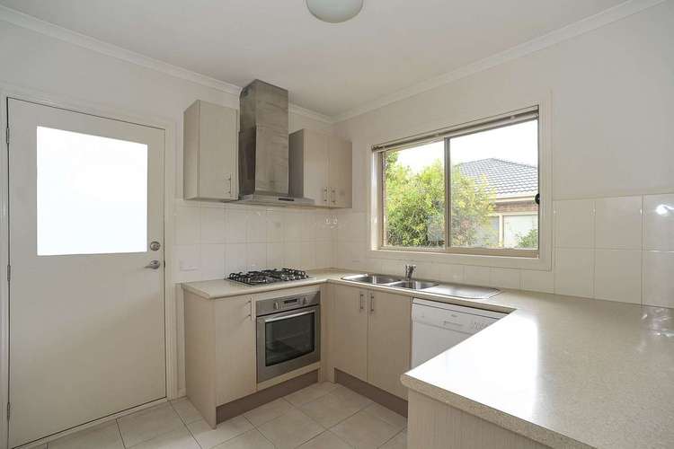 Main view of Homely unit listing, 2/366 Koornang Road, Carnegie VIC 3163