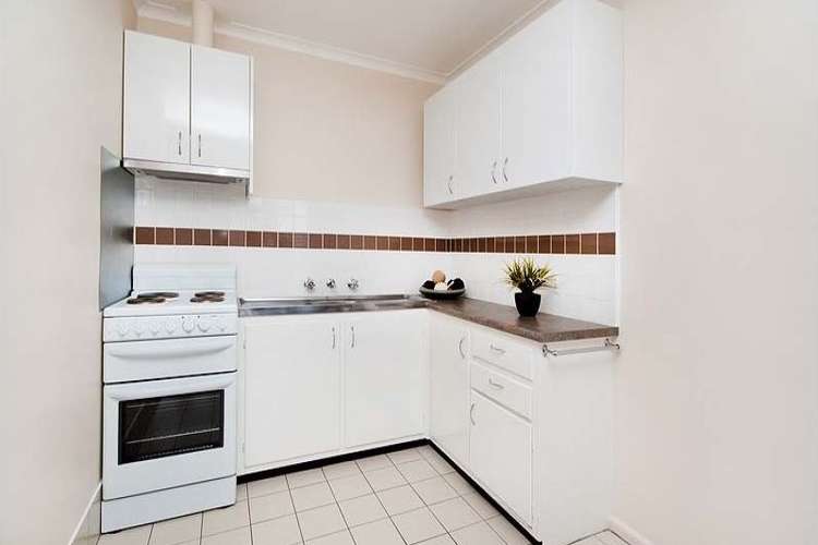 Fifth view of Homely apartment listing, 11/15 Kemp  Street, Thornbury VIC 3071