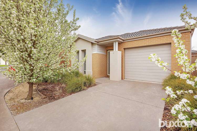 Main view of Homely townhouse listing, 3 Fitzgerald Avenue, Alfredton VIC 3350