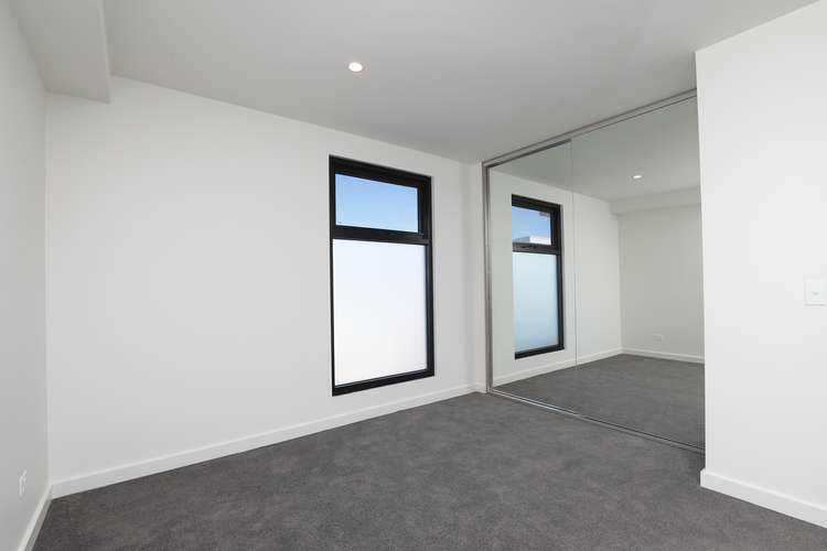Third view of Homely apartment listing, 202/5 Claire Street, Mckinnon VIC 3204