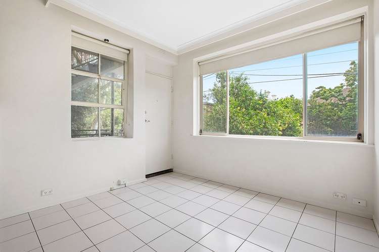 Second view of Homely apartment listing, 6/27 Robe Street, St Kilda VIC 3182