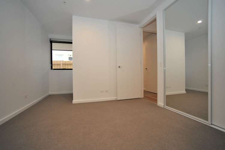 Fourth view of Homely apartment listing, 5/25 Belmont Avenue North, Glen Iris VIC 3146