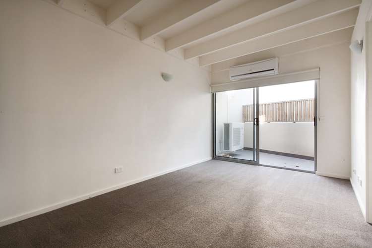 Third view of Homely apartment listing, 32/50 Rosslyn Street, West Melbourne VIC 3003